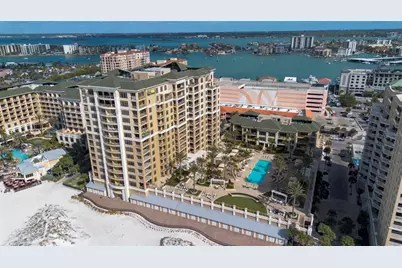 470 Mandalay Avenue #303, Clearwater, FL 33767 - Photo 1