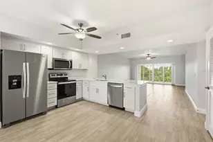 960 Starkey Rd, Largo, FL 33771 - Photo 9