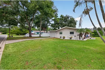 2266 Manor Court, Clearwater, FL 33763 - Photo 25