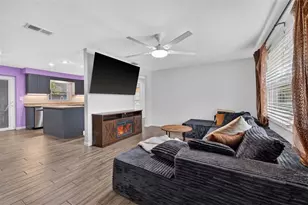 2266 Manor Ct, Clearwater, FL 33763 - Photo 5