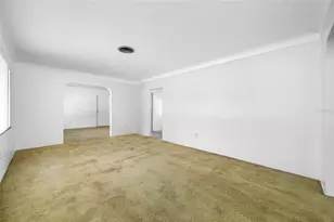 5000 9th Ave N, Saint Petersburg, FL 33710 - Photo 7