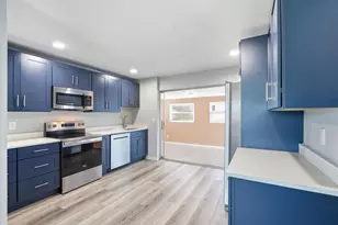 14023 94th Pl, Seminole, FL 33776 - Photo 17
