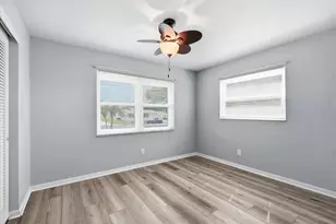 14023 94th Pl, Seminole, FL 33776 - Photo 15