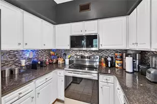 2010 E Palm Ave, Tampa, FL 33605 - Photo 9