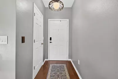2010 E Palm Avenue #14318, Tampa, FL 33605 - Photo 5