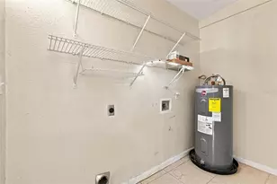 2002 E Hamilton Ave, Tampa, FL 33610 - Photo 21