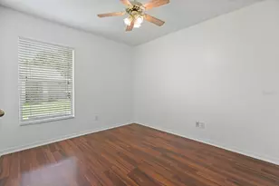 7408 Oxford Garden Cir, Apollo Beach, FL 33572 - Photo 21