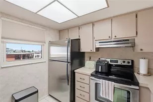 175 116th Ave, Treasure Island, FL 33706 - Photo 5