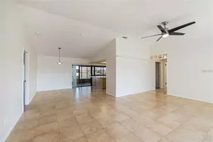 909 Chipaway Dr, Apollo Beach, FL 33572 - Photo 3