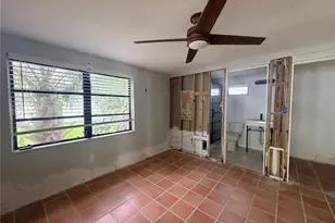 1842 Oregon Ave NE, Saint Petersburg, FL 33703 - Photo 9