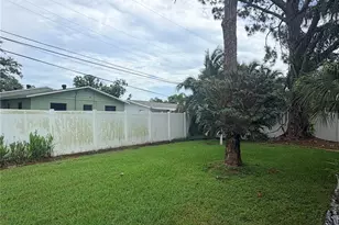 1842 Oregon Ave NE, Saint Petersburg, FL 33703 - Photo 11