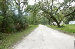 38036 Central Ave, Zephyrhills, FL 33540 - Photo 19