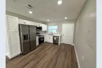 7122 Grevilla Avenue S, South Pasadena, FL 33707 - Photo 3
