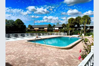 200 Country Club Drive #805, Largo, FL 33771 - Photo 17