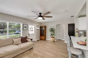 1623 San Mateo Dr, Dunedin, FL 34698 - Photo 5