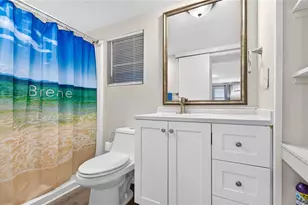 2000 E Bay Dr, Largo, FL 33771 - Photo 19