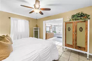 7999 Ridge Rd, Seminole, FL 33772 - Photo 19