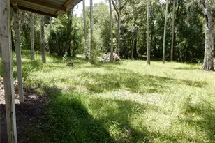 38006 Central Ave, Zephyrhills, FL 33540 - Photo 11