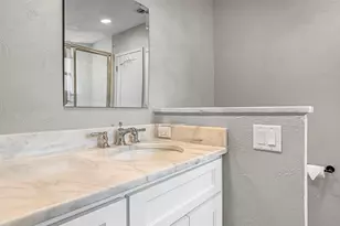 1819 Lake Sue Dr, Orlando, FL 32803 - Photo 17
