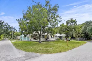 1455 10th St NW, Largo, FL 33770 - Photo 35