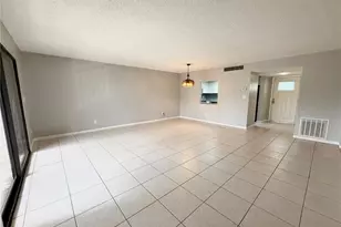 105 4th Ave NE, Saint Petersburg, FL 33701 - Photo 3