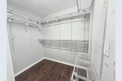 105 4th Avenue NE #302, Saint Petersburg, FL 33701 - Photo 7