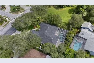 2706 Skimmer Point Drive S, Gulfport, FL 33707 - Photo 15