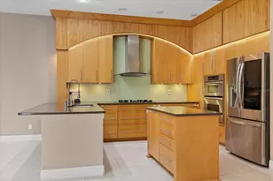 2706 Skimmer Point Dr S, Gulfport, FL 33707 - Photo 43