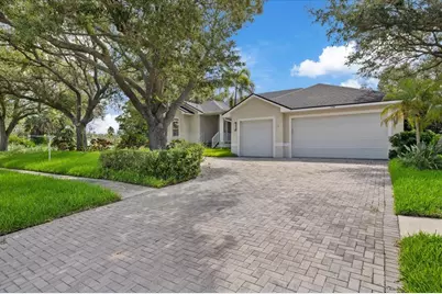 2706 Skimmer Point Drive S, Gulfport, FL 33707 - Photo 3