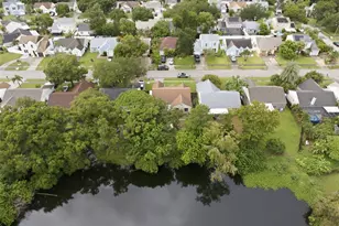 12151 76th St, Largo, FL 33773 - Photo 35