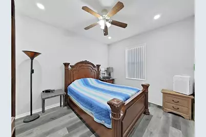 10212 Garden Alcove Drive, Tampa, FL 33647 - Photo 45
