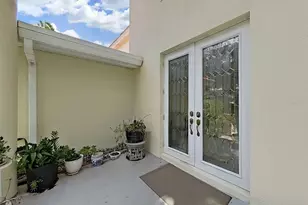 10212 Garden Alcove Dr, Tampa, FL 33647 - Photo 59