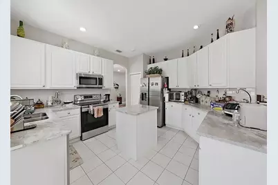 10212 Garden Alcove Drive, Tampa, FL 33647 - Photo 23
