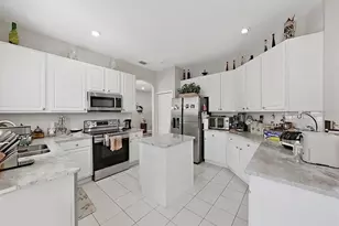 10212 Garden Alcove Dr, Tampa, FL 33647 - Photo 23