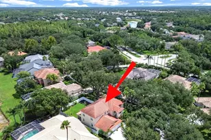 10212 Garden Alcove Dr, Tampa, FL 33647 - Photo 9