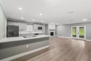 1901 Lakeview Dr, Brandon, FL 33511 - Photo 13