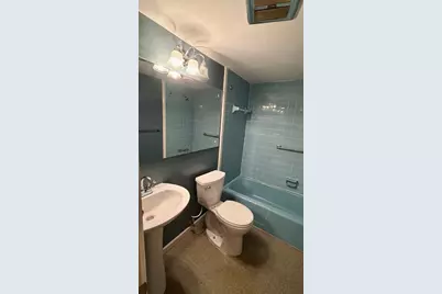 450 32nd Ave N #107W, Saint Petersburg, FL 33704 - Photo 13