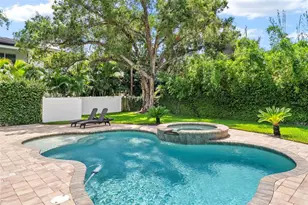213 S Occident St, Tampa, FL 33609 - Photo 57