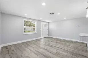 4243 Day Dr, New Port Richey, FL 34652 - Photo 11