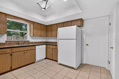 3832 Parkside Drive, Valrico, FL 33594 - Photo 17