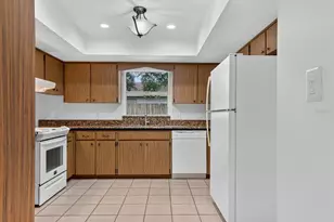 3832 Parkside Dr, Valrico, FL 33594 - Photo 15
