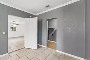 37913 Wicklow Ave, Zephyrhills, FL 33541 - Photo 27