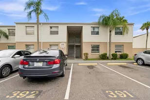 7210 N Manhattan Ave, Tampa, FL 33614 - Photo 3