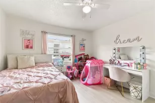 7210 N Manhattan Ave, Tampa, FL 33614 - Photo 17