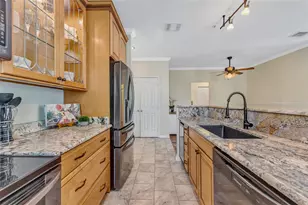 5000 Culbreath Key Way, Tampa, FL 33611 - Photo 7
