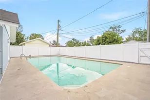 1811 49th Street N, Saint Petersburg, FL 33710 - Photo 37