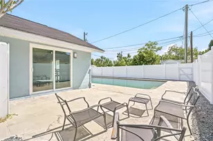 1811 49th Street N, Saint Petersburg, FL 33710 - Photo 33
