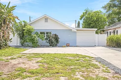 1811 49th Street N, Saint Petersburg, FL 33710 - Photo 1