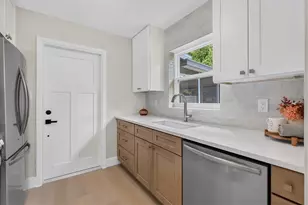5305 E 98th Ave, Temple Terrace, FL 33617 - Photo 19
