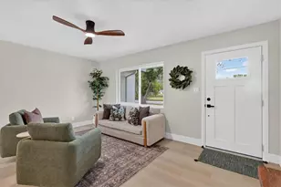 5305 E 98th Ave, Temple Terrace, FL 33617 - Photo 9